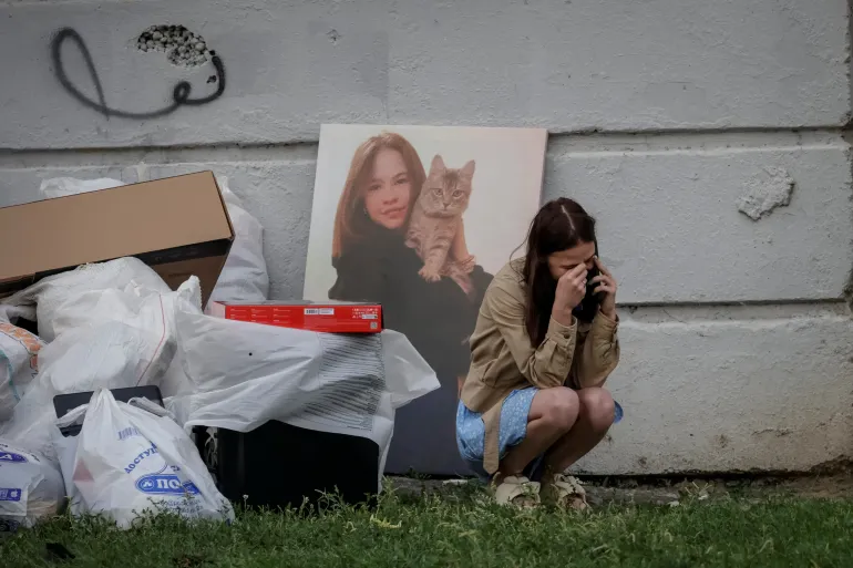 Russia Pounds Ukraine, Kills More Civilians Before White House Meeting