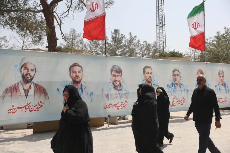 Reviving U.S.-Iran Diplomacy Difficult Despite Trump’s ‘Hand of Friendship’